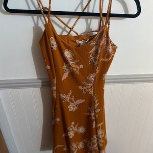 Aeropostale floral dress *NEVER WORN* *WITH TAGS*